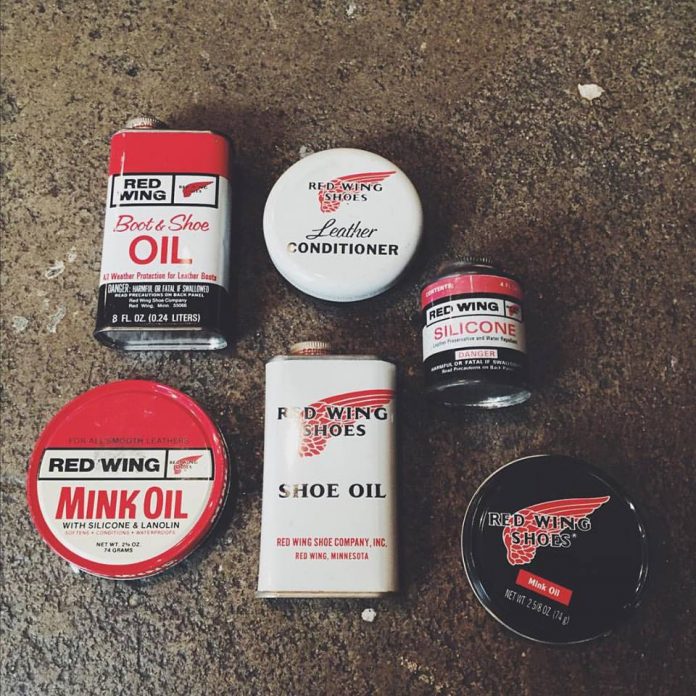 5 Best Red Wing Roofing Boots Breakin Process, Care Guide & Socks